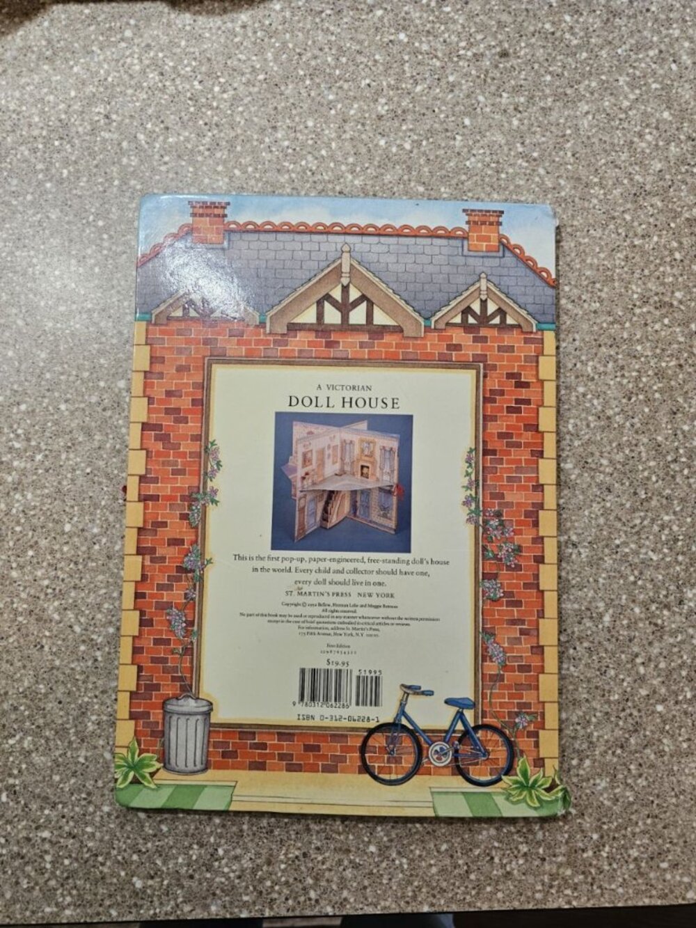 Vintage 1991 Victorian Doll House 3D Pop Up Carousel Book Miniature Decor - Picture 3 of 9